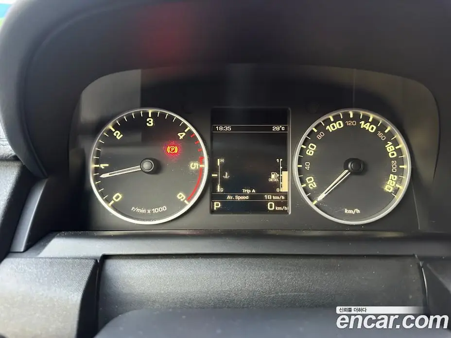 Land Rover Discovery 2015 3.0 автомат (гидро), фото 8