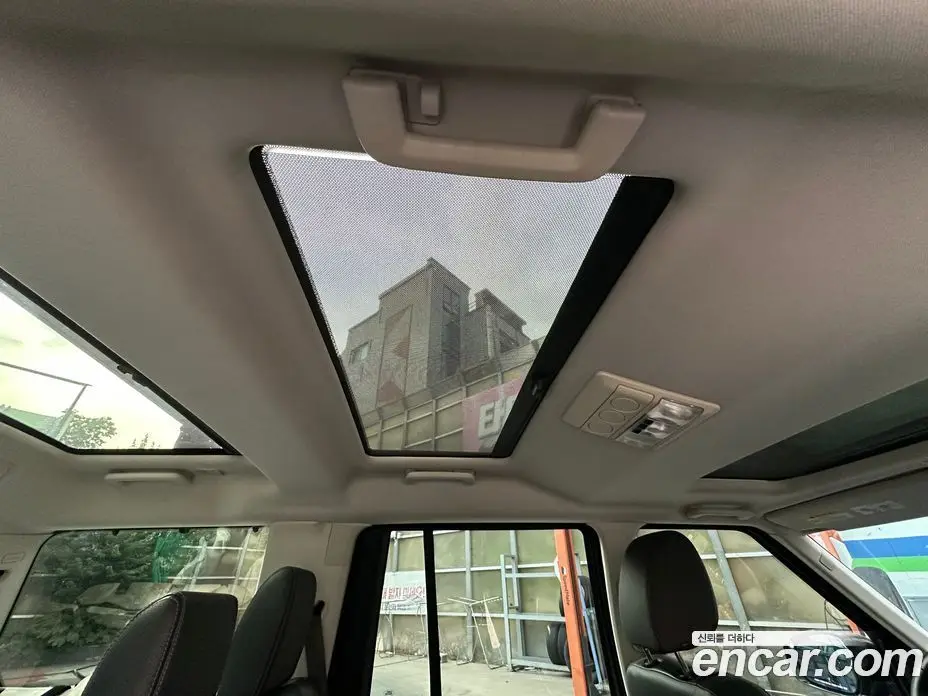 Land Rover Discovery 2015 3.0 автомат (гидро), фото 10