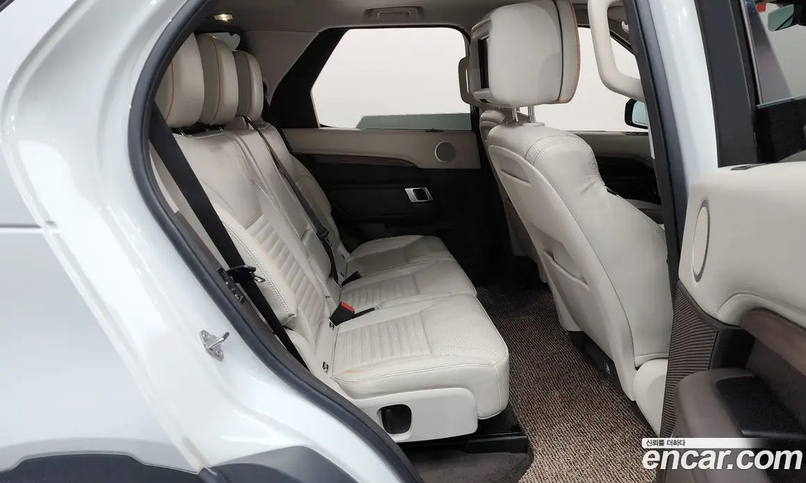 Land Rover Discovery 2018 3.0 автомат (гидро), фото 11