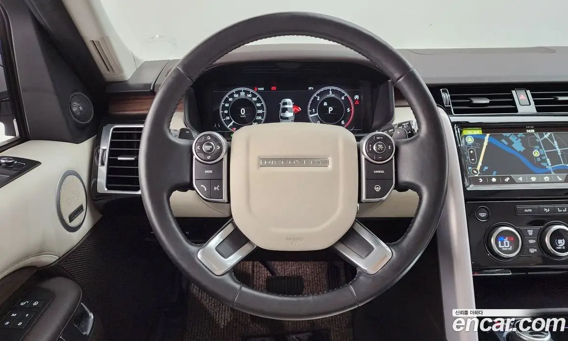 Land Rover Discovery 2018 3.0 автомат (гидро), фото 14