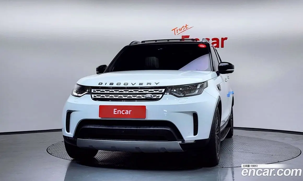 Land Rover Discovery 2018 3.0 автомат (гидро), фото 3