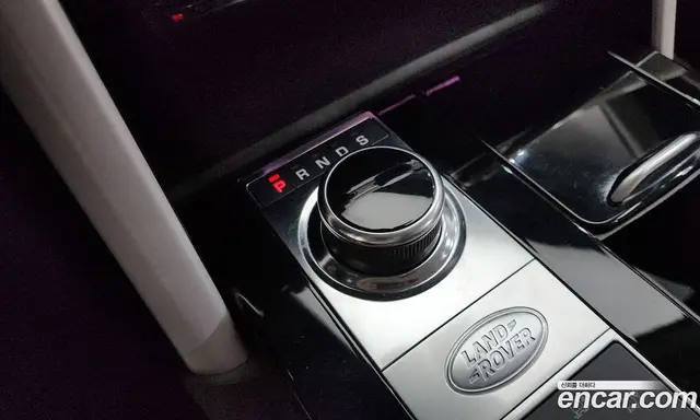 Land Rover Discovery 2018 3.0 автомат (гидро), миниатюра 9