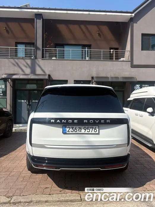 Land Rover Range Rover 2025 3.0 автомат (гидро), миниатюра 4
