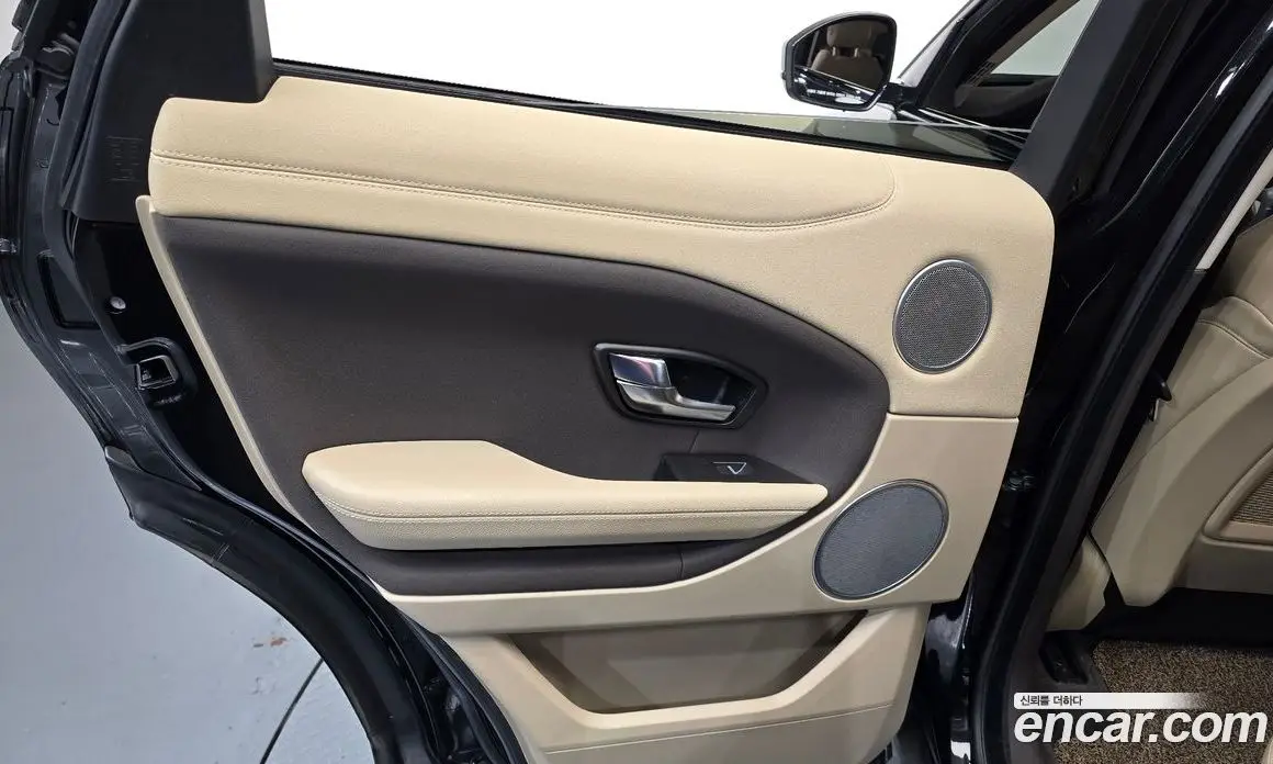 Land Rover Range Rover Evoque 2018 2.0 автомат (гидро), фото 14