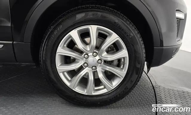 Land Rover Range Rover Evoque 2018 2.0 автомат (гидро), миниатюра 6