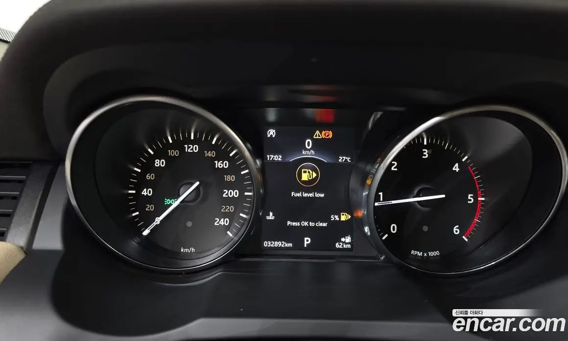 Land Rover Range Rover Evoque 2018 2.0 автомат (гидро), фото 10