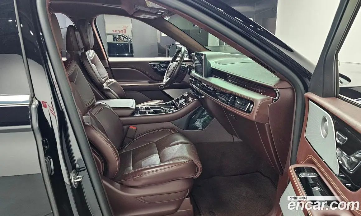 Lincoln Aviator 2021 3.0 автомат (гидро), фото 15 Lincoln Aviator 2021 3.0 автомат (гидро), фото 15