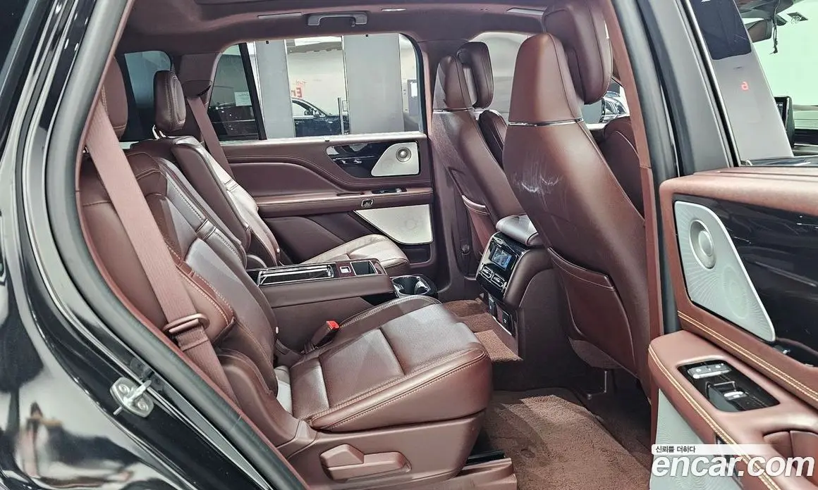 Lincoln Aviator 2021 3.0 автомат (гидро), фото 16 Lincoln Aviator 2021 3.0 автомат (гидро), фото 16