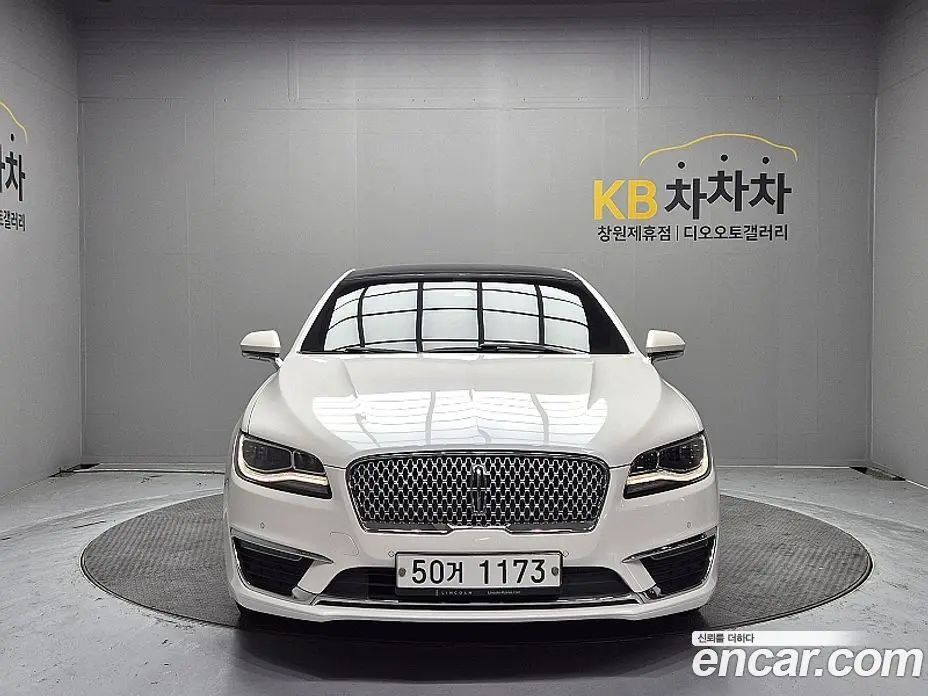 Lincoln MKZ 2019 2.0 автомат (гидро), фото 3 Lincoln MKZ 2019 2.0 автомат (гидро), фото 3