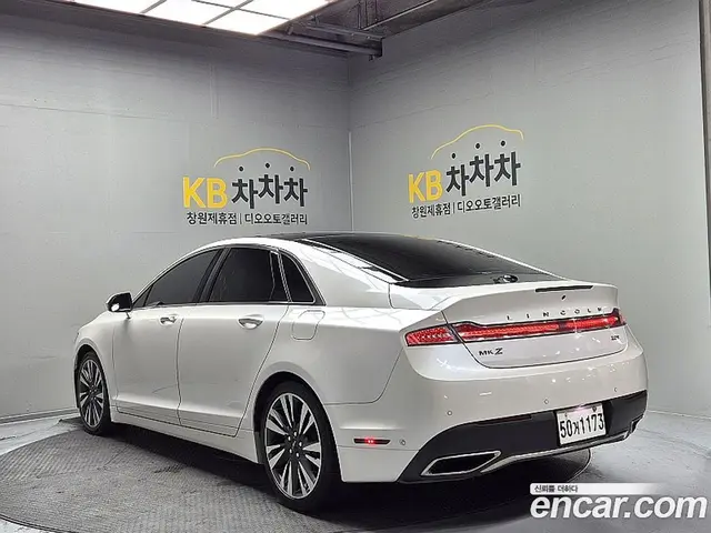 Lincoln MKZ 2019 2.0 автомат (гидро), миниатюра 6 Lincoln MKZ 2019 2.0 автомат (гидро), миниатюра 6