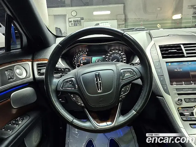 Lincoln MKZ 2019 2.0 автомат (гидро), миниатюра 8 Lincoln MKZ 2019 2.0 автомат (гидро), миниатюра 8