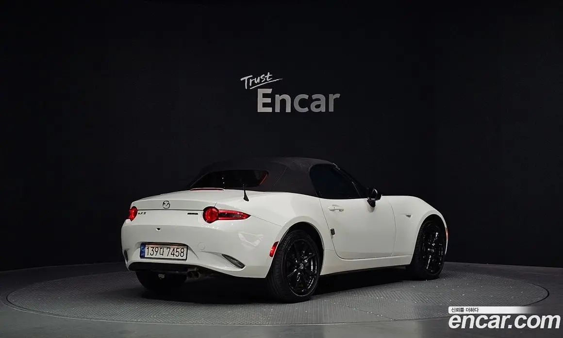 Mazda MX-5 2022 2.0 механика, фото 2 Mazda MX-5 2022 2.0 механика, фото 2