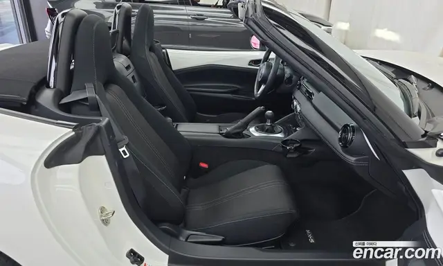 Mazda MX-5 2022 2.0 механика, миниатюра 11 Mazda MX-5 2022 2.0 механика, миниатюра 11