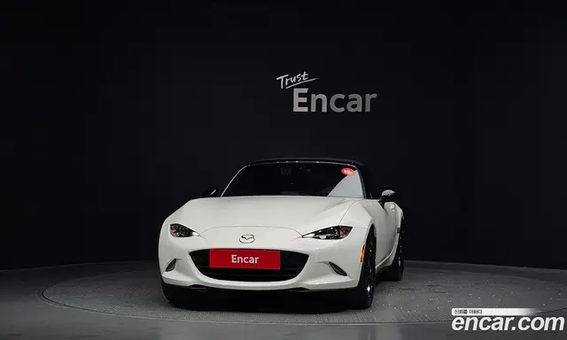 Mazda MX-5 2022 2.0 механика, миниатюра 3 Mazda MX-5 2022 2.0 механика, миниатюра 3