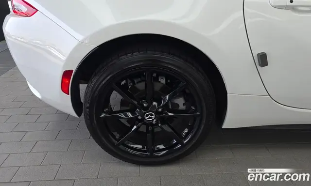 Mazda MX-5 2022 2.0 механика, миниатюра 5 Mazda MX-5 2022 2.0 механика, миниатюра 5