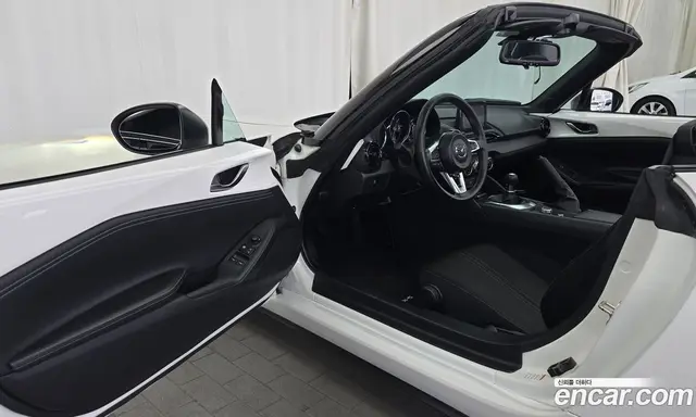 Mazda MX-5 2022 2.0 механика, миниатюра 10 Mazda MX-5 2022 2.0 механика, миниатюра 10