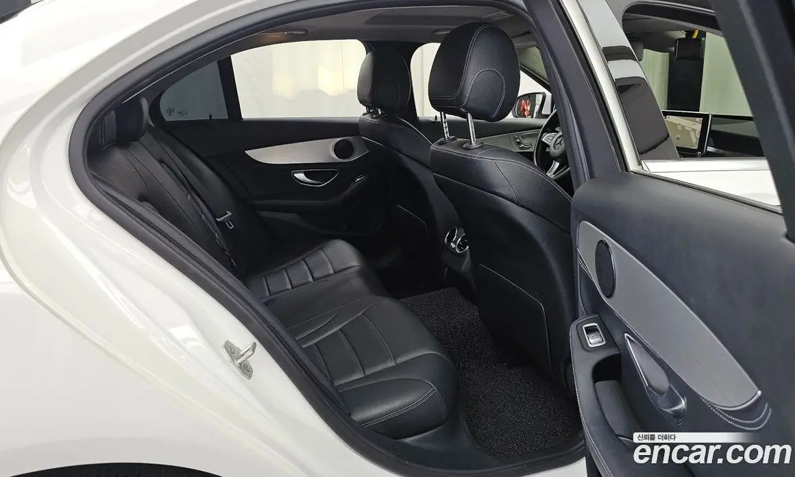 Mercedes-Benz C-Class 2016 2.0 гидро, фото 12
