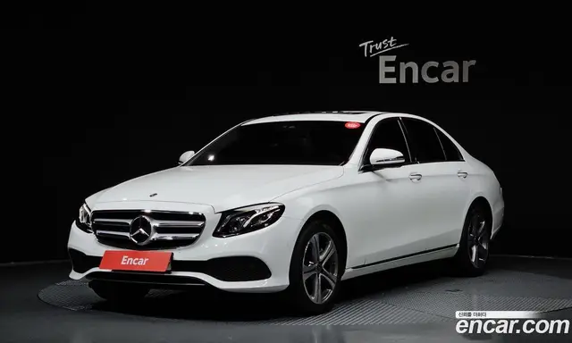 Mercedes-Benz E-Class, 2019, 83 637 км
