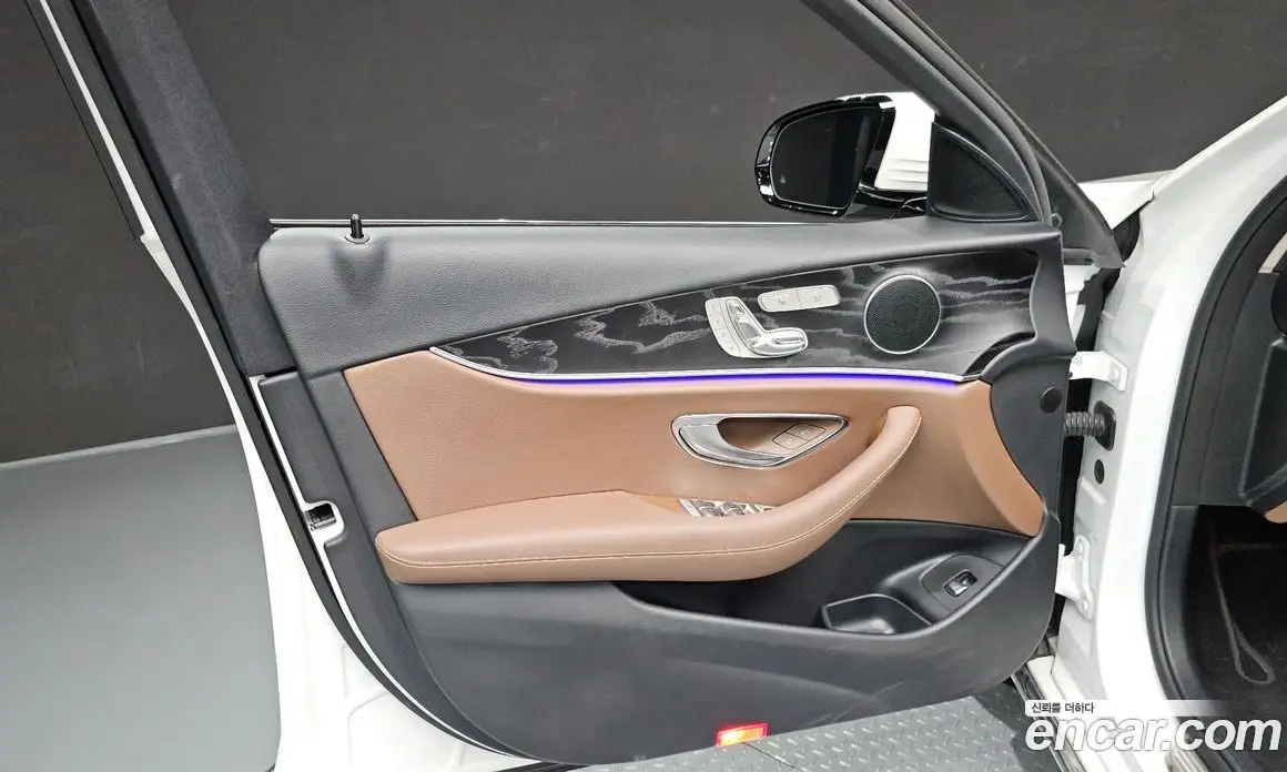 Mercedes-Benz E-Class 2019 1.9 гидро, фото 14