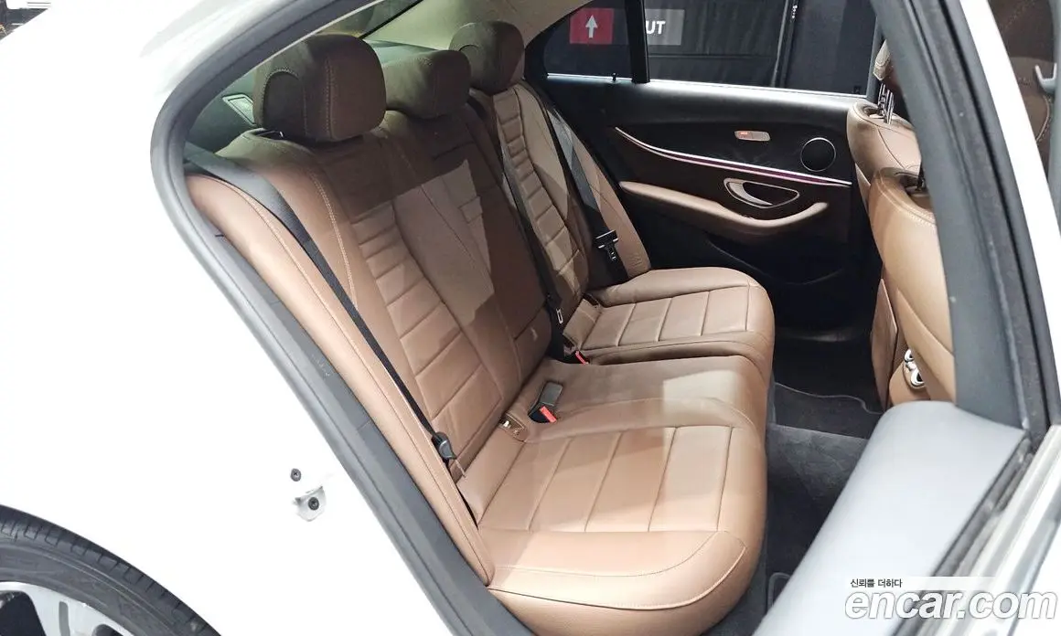 Mercedes-Benz E-Class 2019 1.9 гидро, фото 17