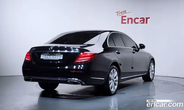 Mercedes-Benz E-Class 2020 2.0 гидро, миниатюра 2 Mercedes-Benz E-Class 2020 2.0 гидро, миниатюра 2