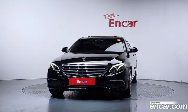 Mercedes-Benz E-Class 2020 2.0 гидро, миниатюра 3 Mercedes-Benz E-Class 2020 2.0 гидро, миниатюра 3