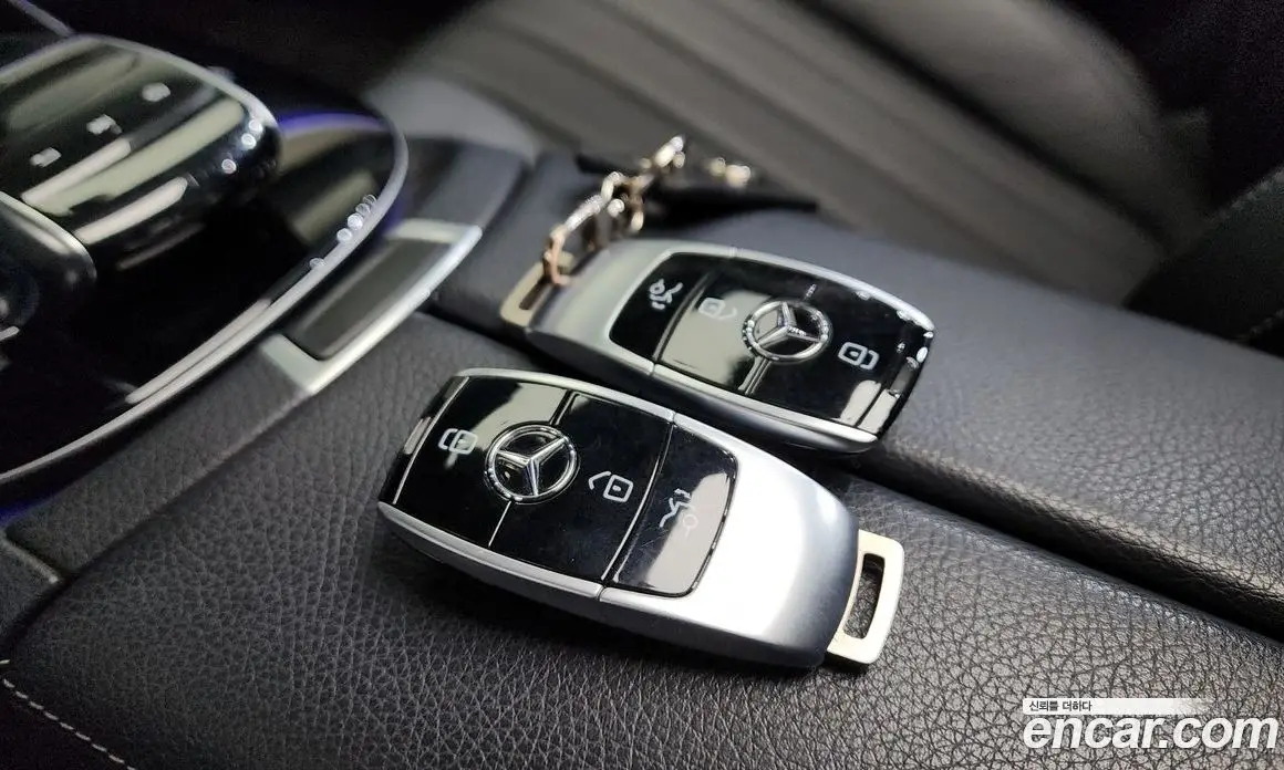 Mercedes-Benz E-Class 2020 2.0 гидро, фото 22 Mercedes-Benz E-Class 2020 2.0 гидро, фото 22