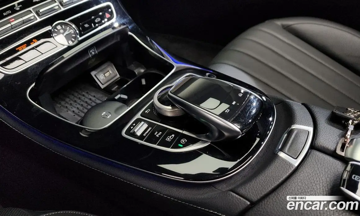 Mercedes-Benz E-Class 2020 2.0 гидро, фото 26 Mercedes-Benz E-Class 2020 2.0 гидро, фото 26
