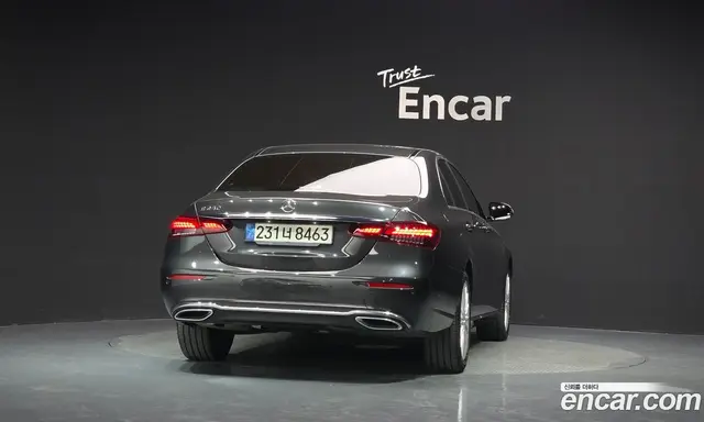 Mercedes-Benz E-Class 2021 2.0 гидро, миниатюра 4 Mercedes-Benz E-Class 2021 2.0 гидро, миниатюра 4