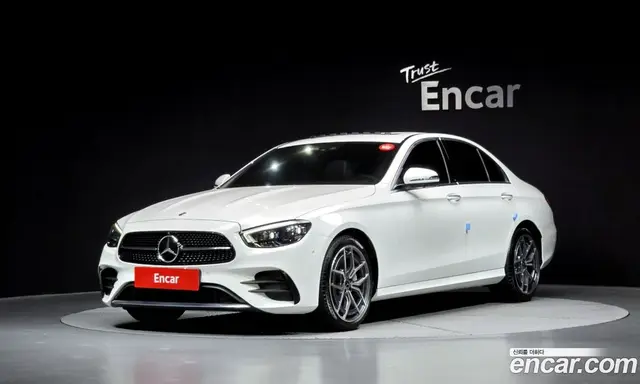 Mercedes-Benz E-Class, 2021, 59 594 км