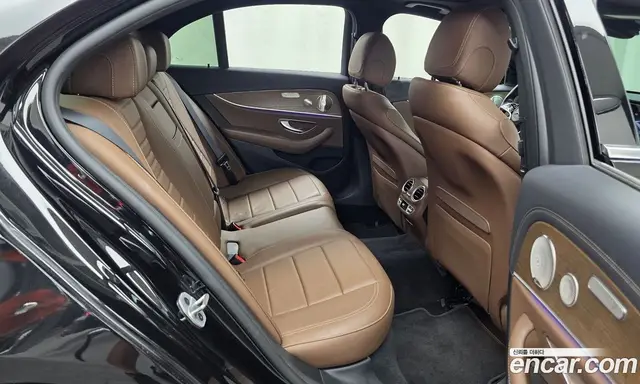 Mercedes-Benz E-Class 2021 2.0 гидро, миниатюра 12