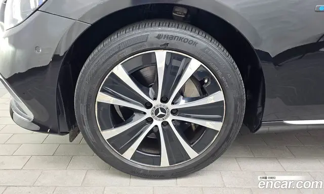 Mercedes-Benz E-Class 2021 2.0 гидро, миниатюра 5