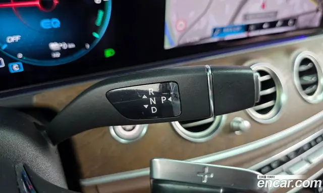Mercedes-Benz E-Class 2021 2.0 гидро, миниатюра 9
