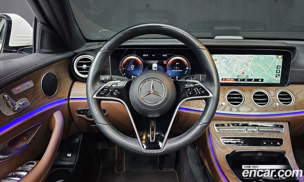 Mercedes-Benz E-Class 2022 2.0 гидро, фото 13 Mercedes-Benz E-Class 2022 2.0 гидро, фото 13