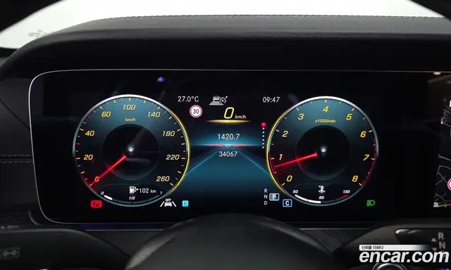 Mercedes-Benz E-Class 2022 2.0 гидро, миниатюра 8 Mercedes-Benz E-Class 2022 2.0 гидро, миниатюра 8
