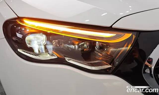 Mercedes-Benz E-Class 2024 2.0 гидро, миниатюра 8
