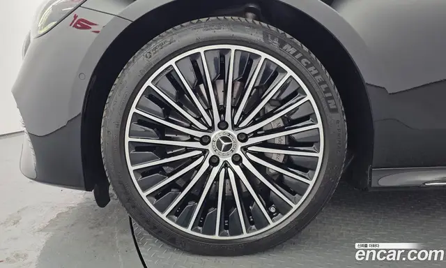 Mercedes-Benz E-Class 2024 3.0 гидро, миниатюра 5 Mercedes-Benz E-Class 2024 3.0 гидро, миниатюра 5