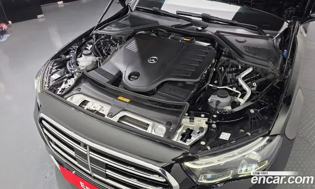 Mercedes-Benz E-Class 2024 3.0 гидро, миниатюра 6 Mercedes-Benz E-Class 2024 3.0 гидро, миниатюра 6