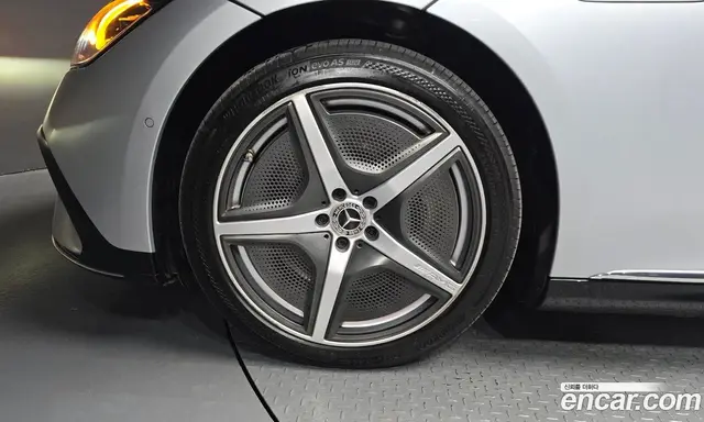 Mercedes-Benz EQE 2023 0.3 гидро, миниатюра 4 Mercedes-Benz EQE 2023 0.3 гидро, миниатюра 4