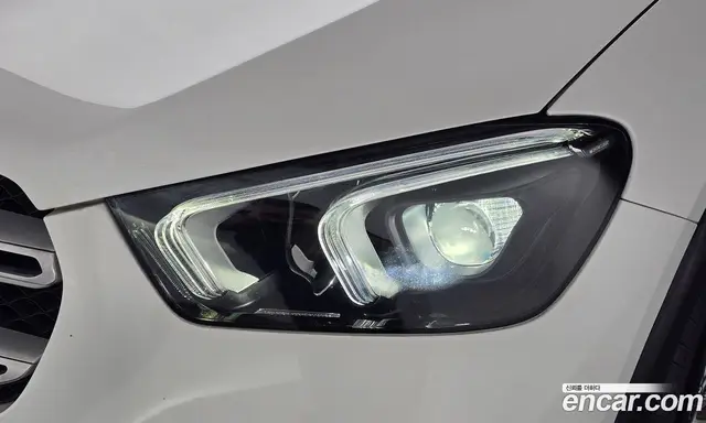 Mercedes-Benz GLE-Class 2022 2.0 гидро, миниатюра 8