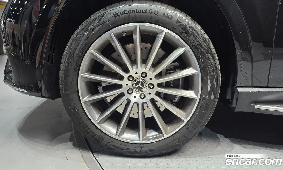 Mercedes-Benz GLE-Class 2025 3.0 гидро, фото 5