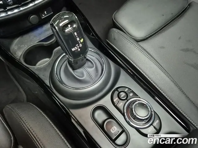Mini Clubman 2022 1.5 автомат (гидро), миниатюра 8