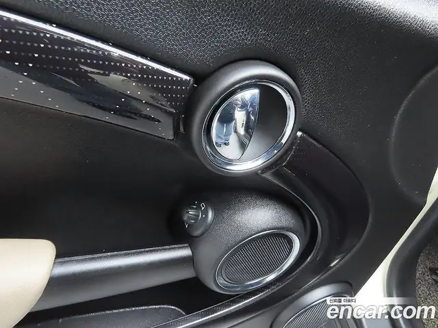 Mini Cooper 2012 2.0 автомат (гидро), миниатюра 11