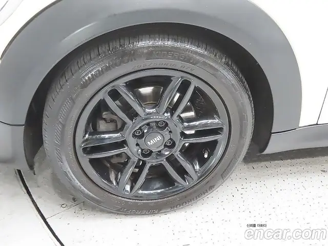 Mini Cooper 2012 2.0 автомат (гидро), миниатюра 5