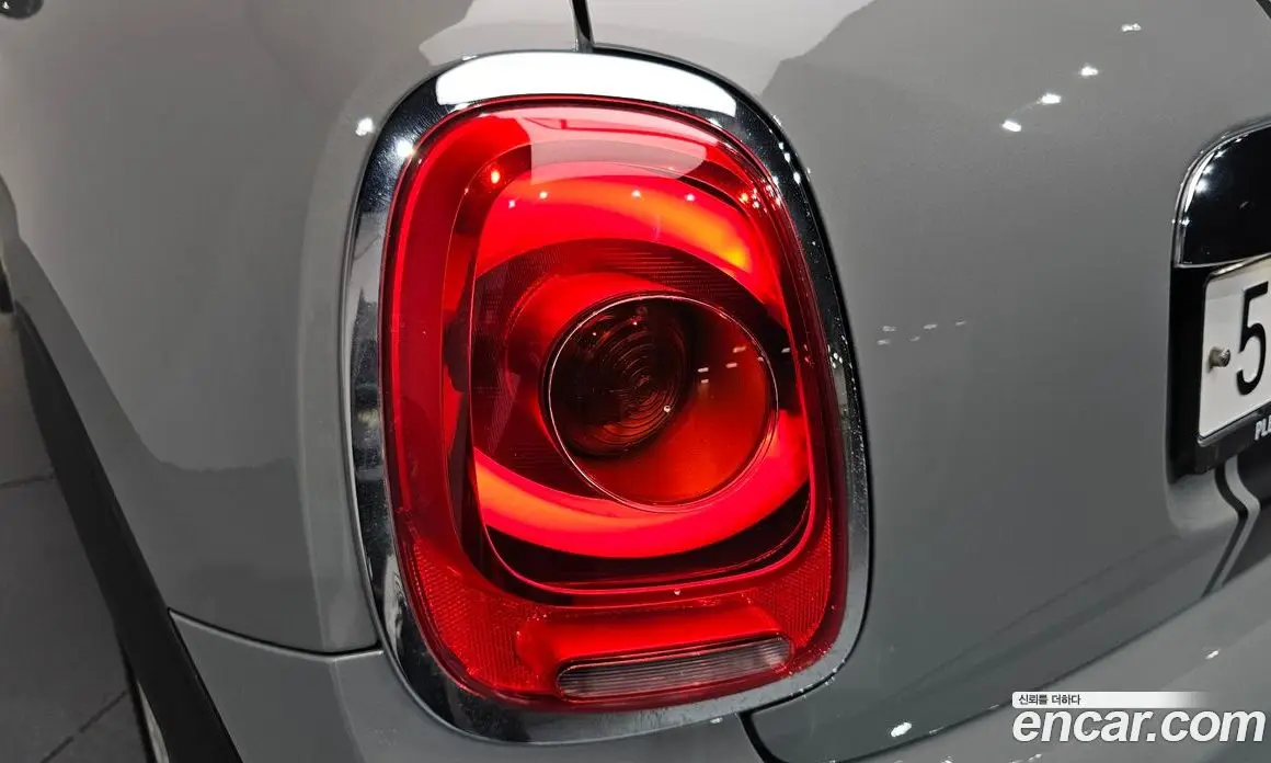 Mini Cooper 2015 1.5 автомат (гидро), фото 8