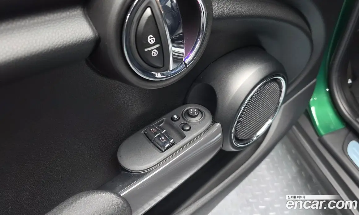 Mini Cooper 2021 1.5 автомат (гидро), фото 27