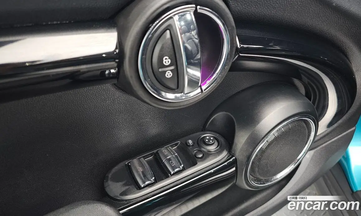 Mini Cooper Convertible 2017 1.5 автомат (гидро), фото 18