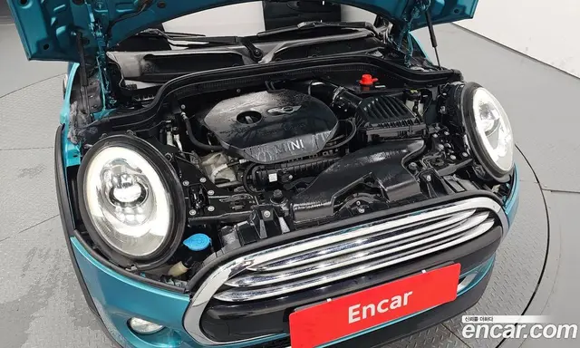 Mini Cooper Convertible 2017 1.5 автомат (гидро), миниатюра 6