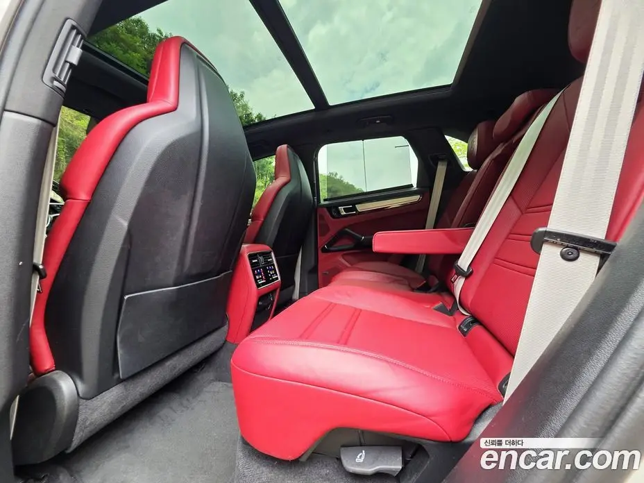 Porsche Cayenne 2022 3.0 автомат (гидро), фото 14