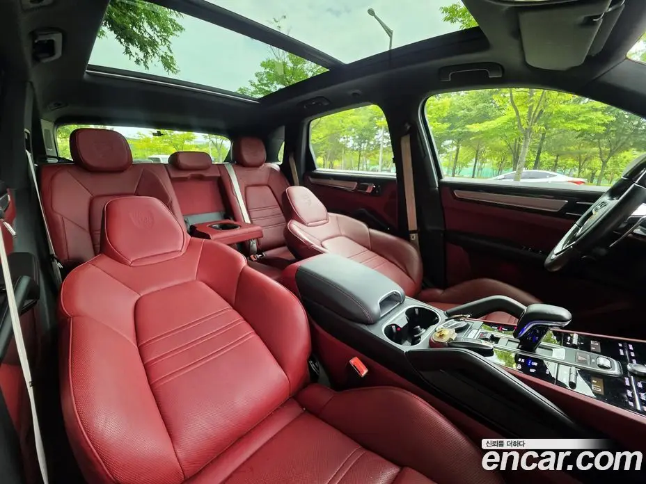 Porsche Cayenne 2022 3.0 автомат (гидро), фото 17